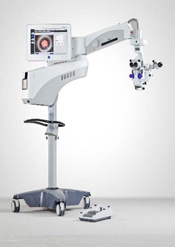 Zeiss社製手術用顕微鏡